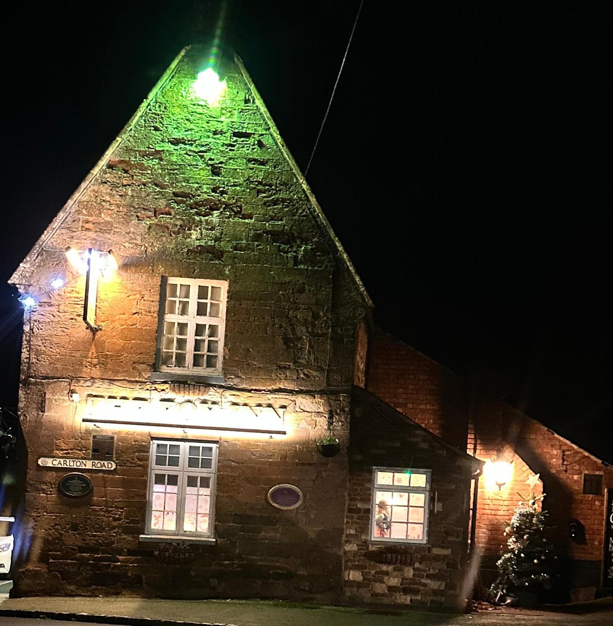The Fox Inn, Wilbarston エクステリア 写真